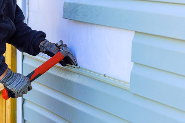 Reliable Siding Repair contractor in Henrico, NC by Creative Siding
