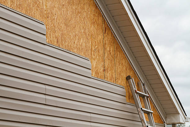 24/7 Emergency Siding Repair experts in Henrico, NC